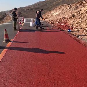 荆门一是彩钢瓦喷漆翻新，地面喷涂